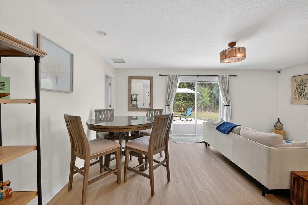 For Sale: $409,000 (4 beds, 2 baths, 1796 Square Feet)