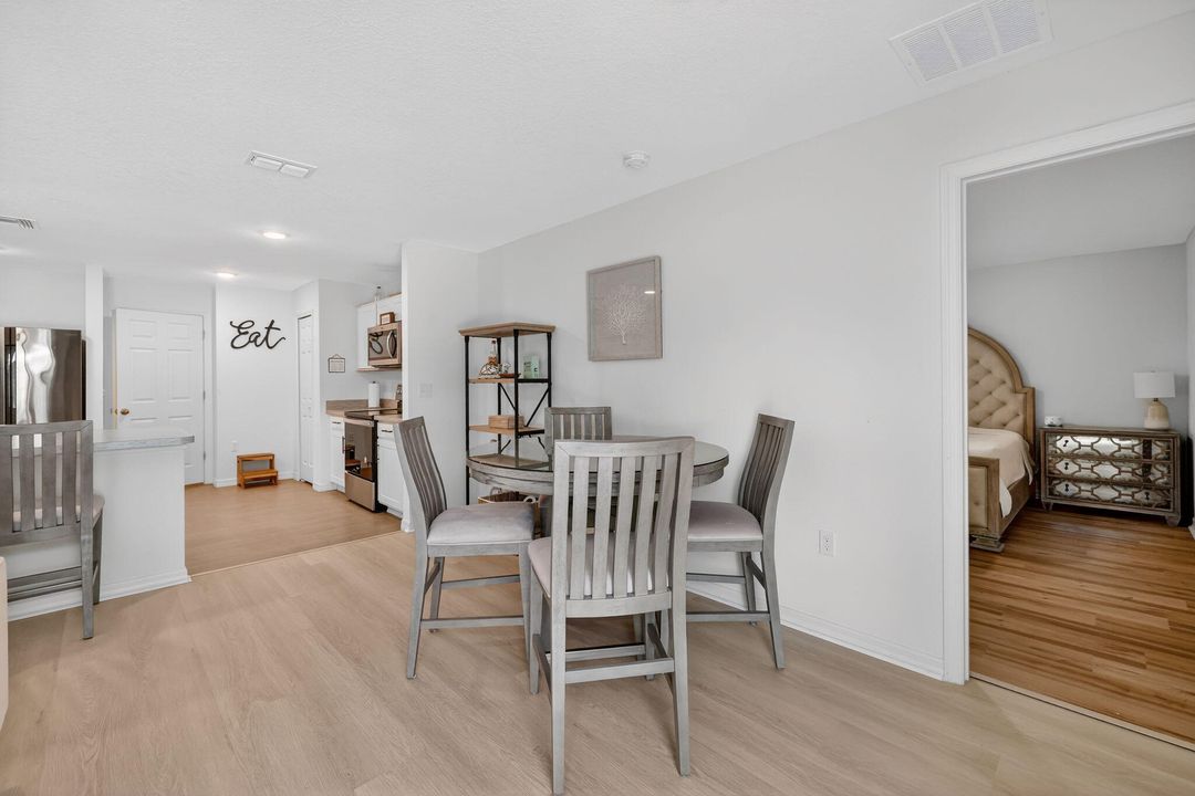 For Sale: $409,000 (4 beds, 2 baths, 1796 Square Feet)