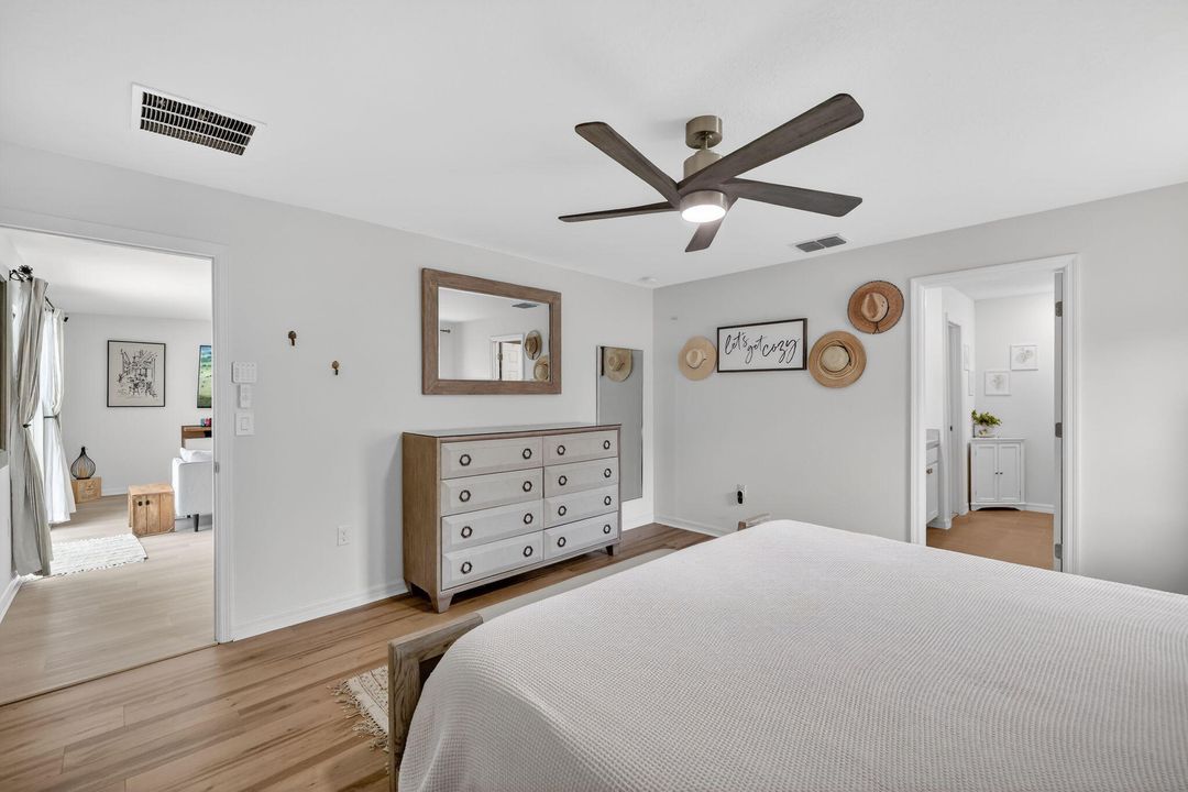 For Sale: $409,000 (4 beds, 2 baths, 1796 Square Feet)