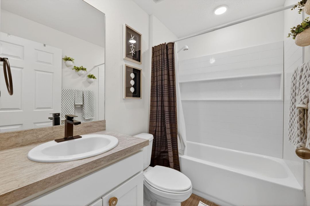 For Sale: $409,000 (4 beds, 2 baths, 1796 Square Feet)