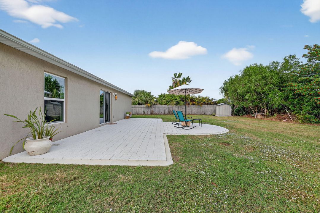 For Sale: $409,000 (4 beds, 2 baths, 1796 Square Feet)