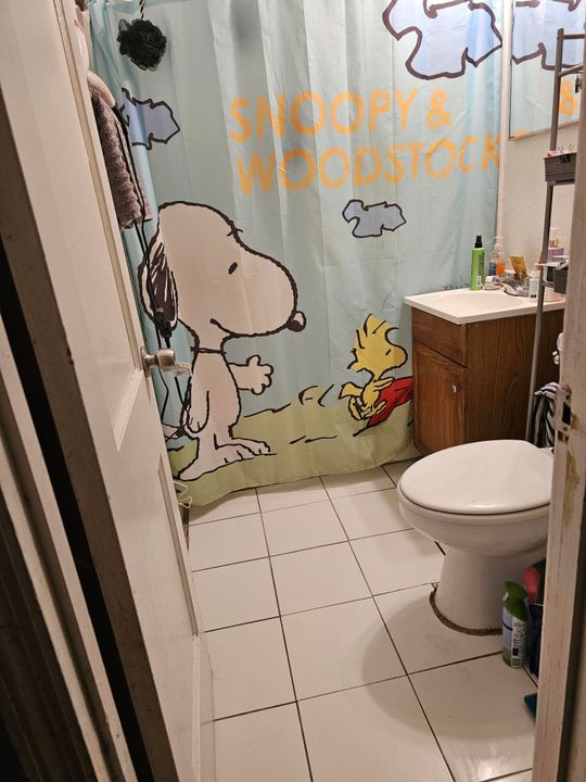 На продажу: $239,000 (2 спален, 1 ванн, 720 Квадратных фут)