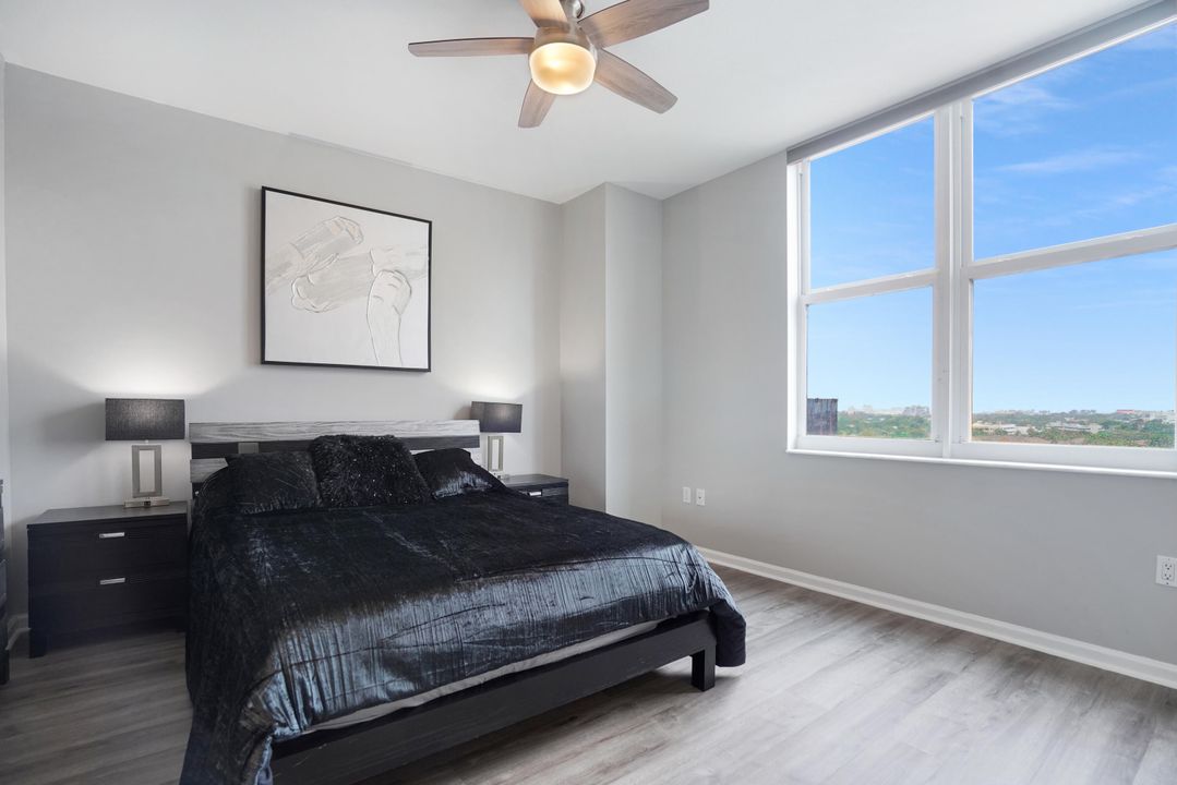 For Sale: $549,000 (2 beds, 2 baths, 1246 Square Feet)