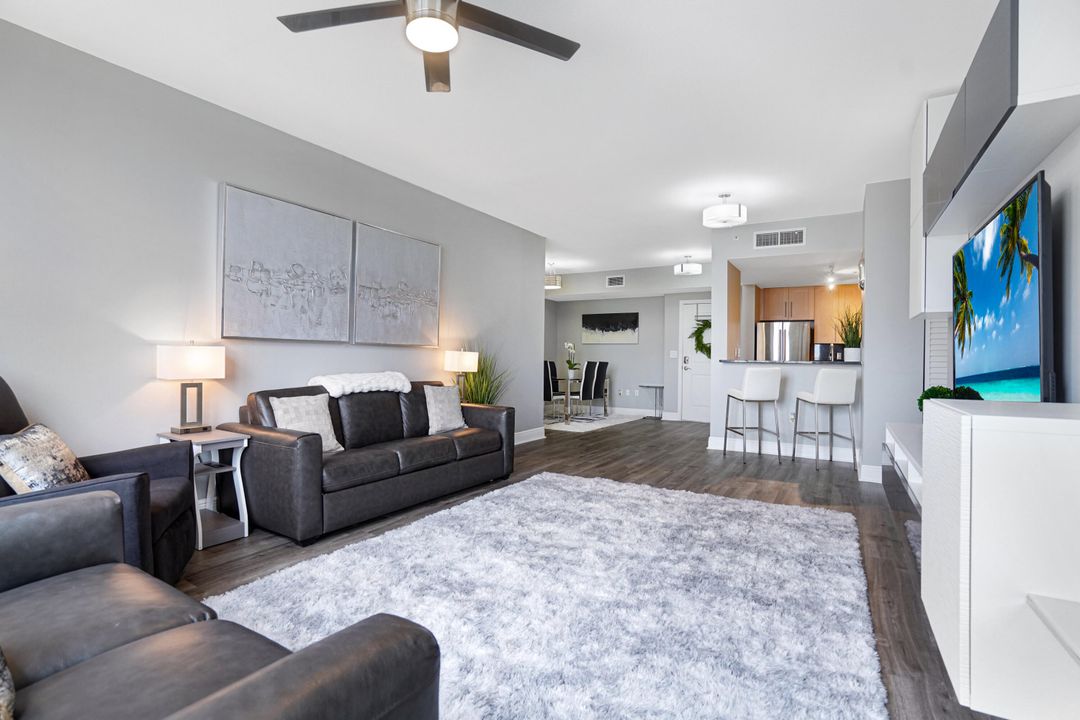 For Sale: $549,000 (2 beds, 2 baths, 1246 Square Feet)