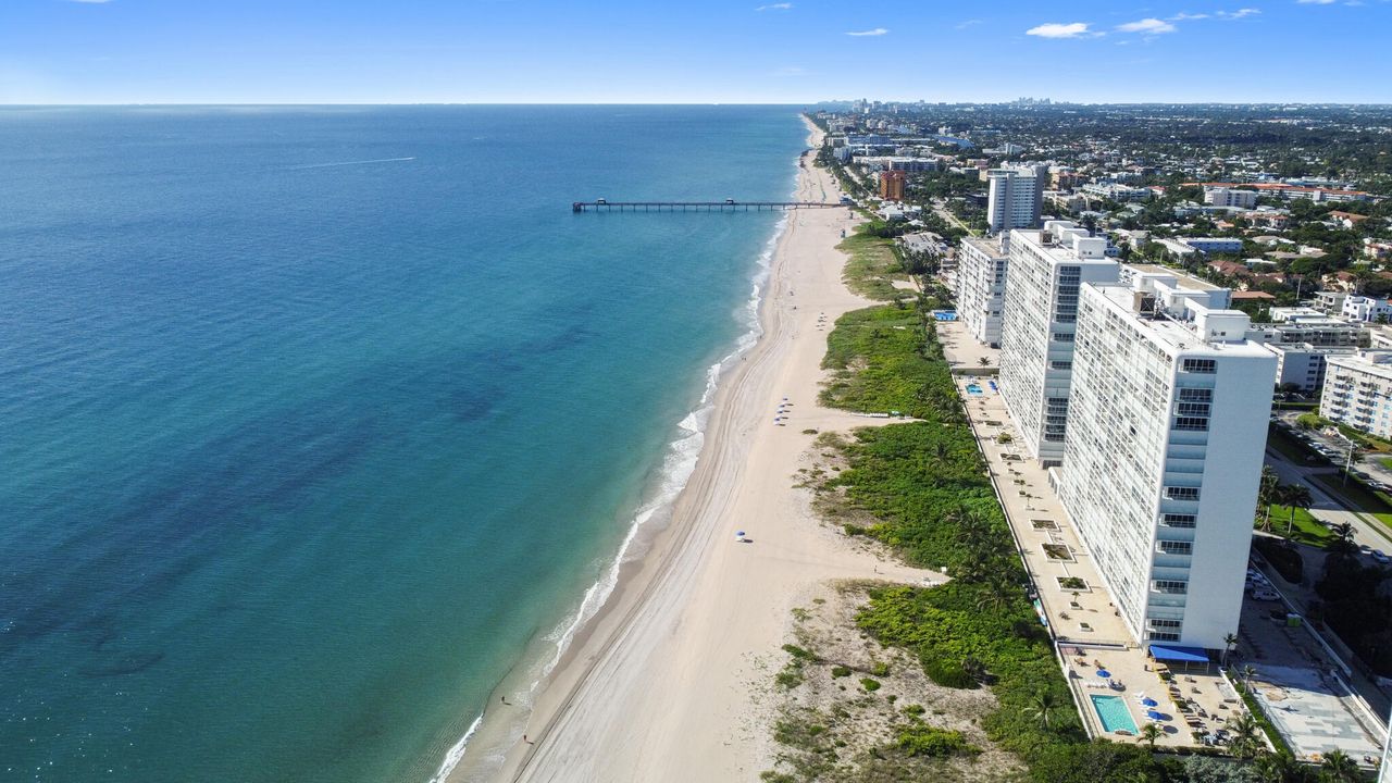 На продажу: $2,495,000 (3 спален, 2 ванн, 2143 Квадратных фут)