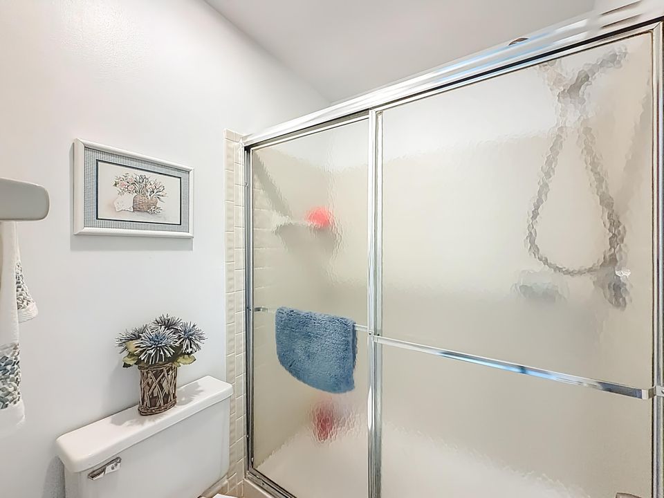 В аренду: $2,350 (3 спален, 2 ванн, 1120 Квадратных фут)