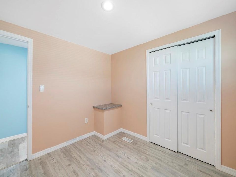 For Sale: $169,000 (2 beds, 2 baths, 1152 Square Feet)