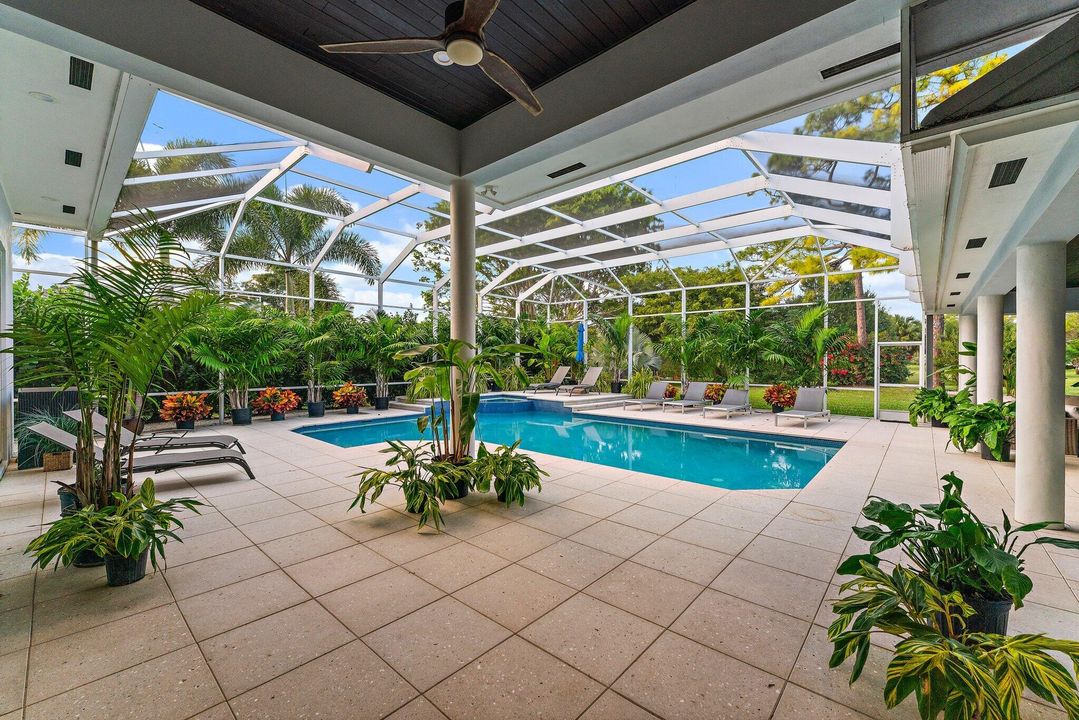 For Sale: $4,199,000 (5 beds, 3 baths, 4711 Square Feet)