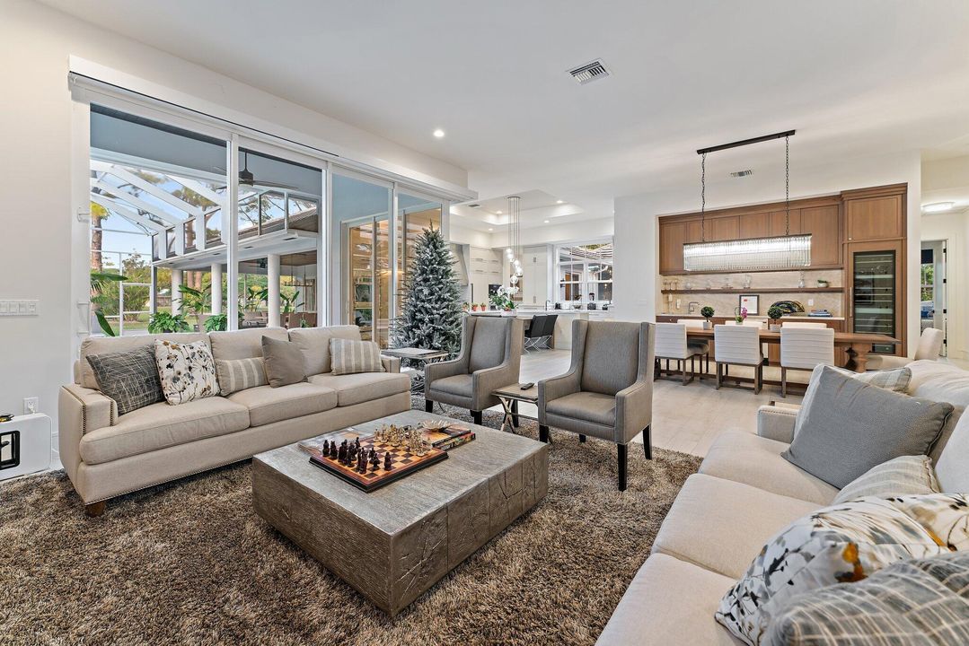 For Sale: $4,199,000 (5 beds, 3 baths, 4711 Square Feet)