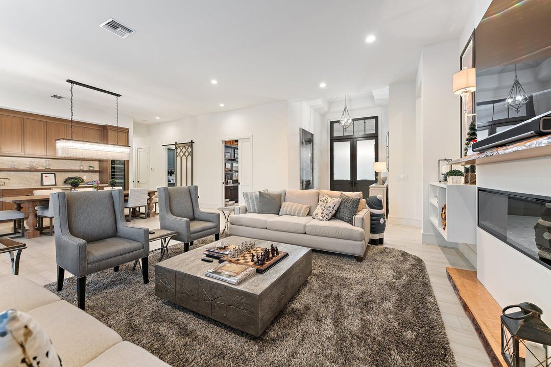 For Sale: $4,199,000 (5 beds, 3 baths, 4711 Square Feet)