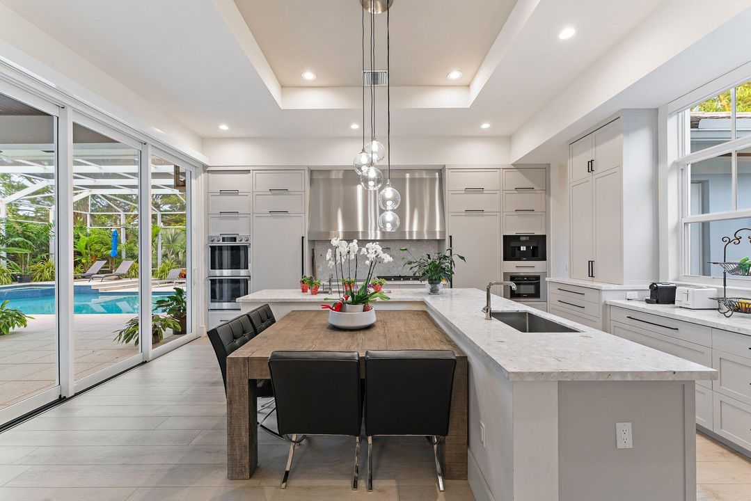 For Sale: $4,199,000 (5 beds, 3 baths, 4711 Square Feet)