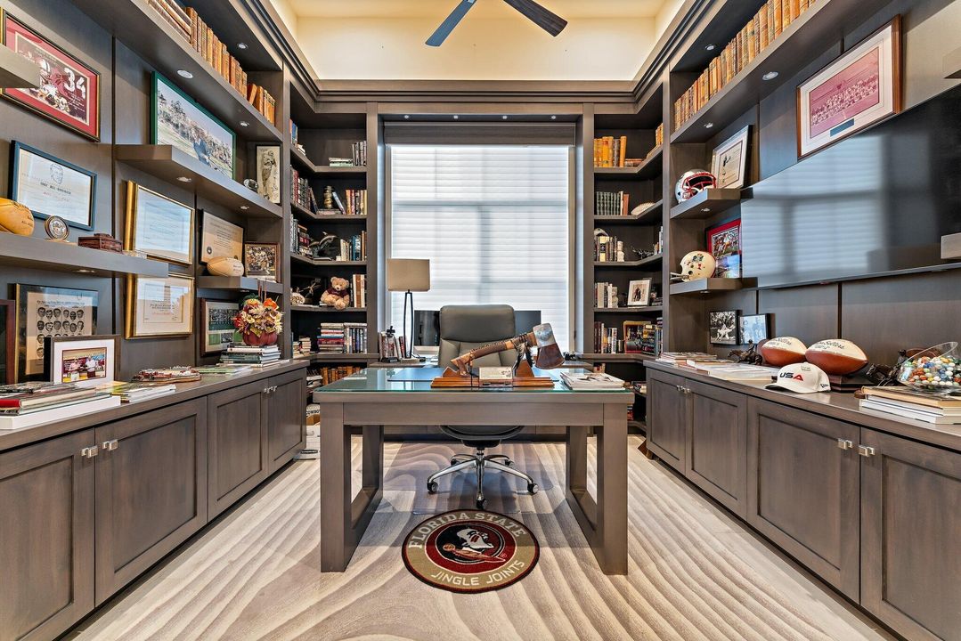 For Sale: $4,199,000 (5 beds, 3 baths, 4711 Square Feet)