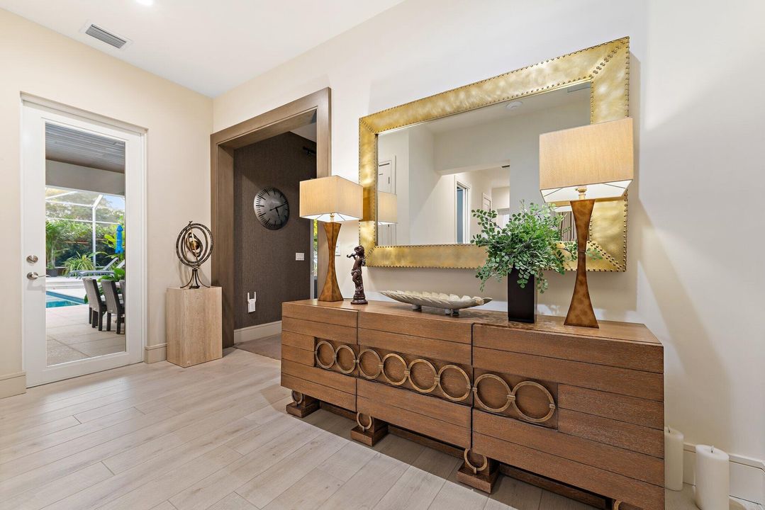 For Sale: $4,199,000 (5 beds, 3 baths, 4711 Square Feet)