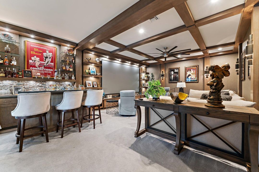 For Sale: $4,199,000 (5 beds, 3 baths, 4711 Square Feet)