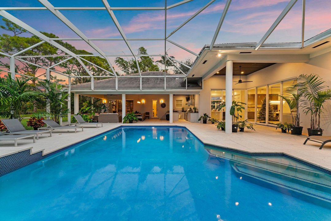 For Sale: $4,199,000 (5 beds, 3 baths, 4711 Square Feet)