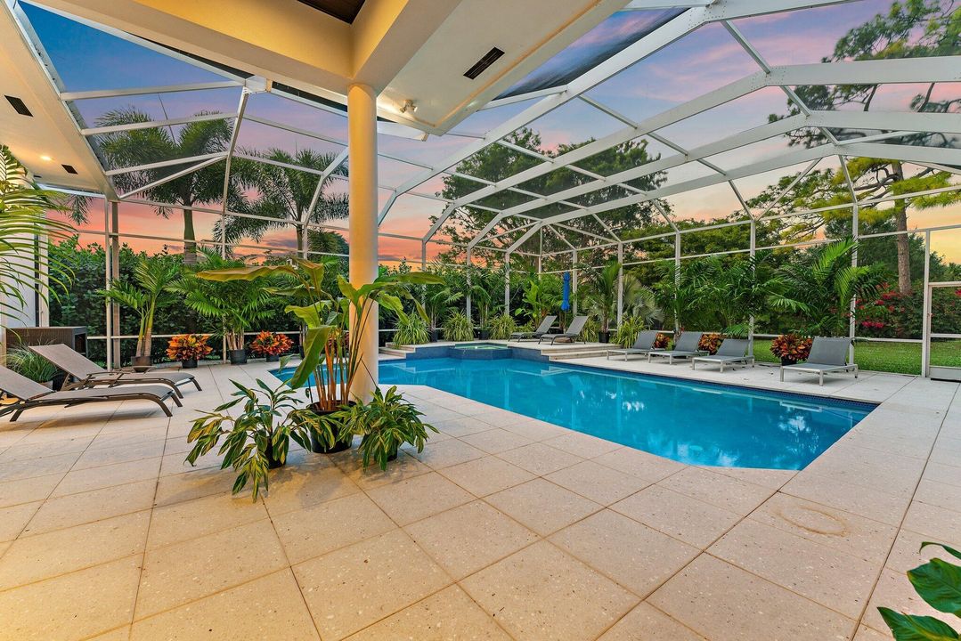 For Sale: $4,199,000 (5 beds, 3 baths, 4711 Square Feet)