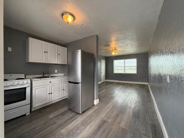 For Rent: $1,650 (1 beds, 1 baths, 927 Square Feet)