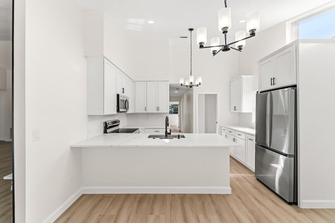 En Venta: $439,900 (3 camas, 2 baños, 1749 Pies cuadrados)