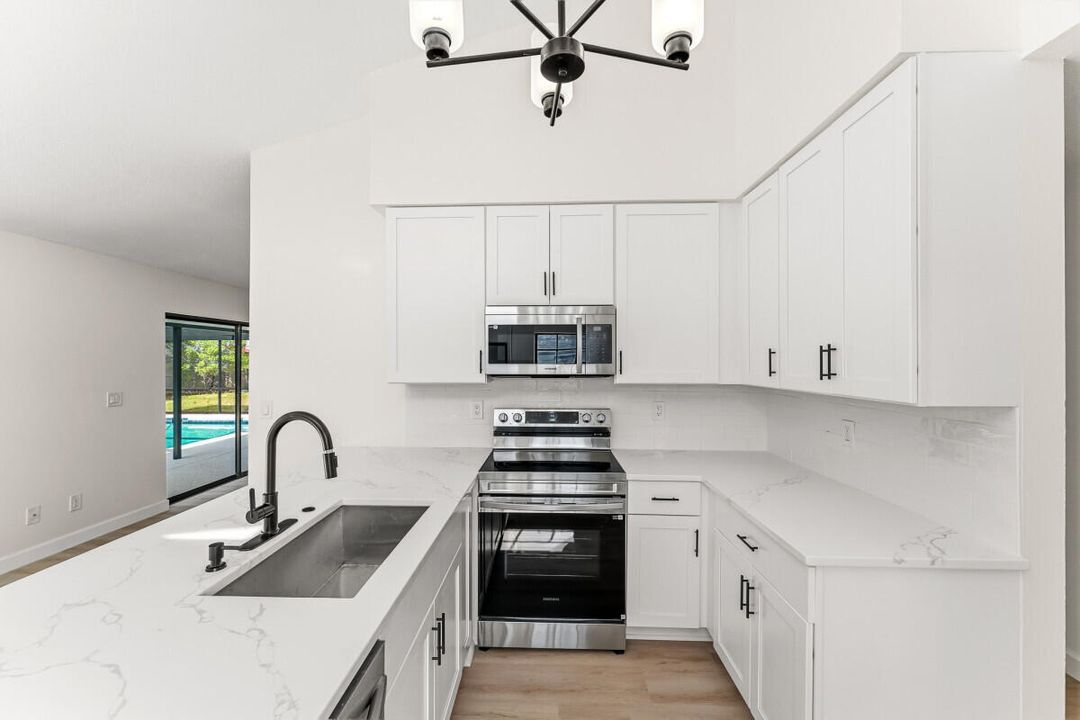 En Venta: $439,900 (3 camas, 2 baños, 1749 Pies cuadrados)