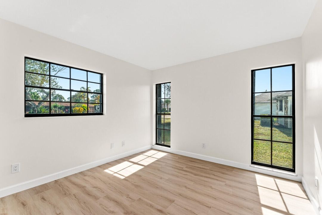 En Venta: $439,900 (3 camas, 2 baños, 1749 Pies cuadrados)