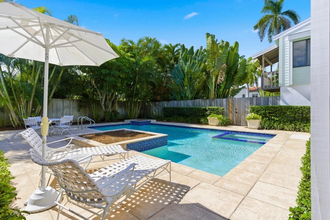 出租: $35,000 (5 贝兹, 2 浴室, 3505 平方英尺)