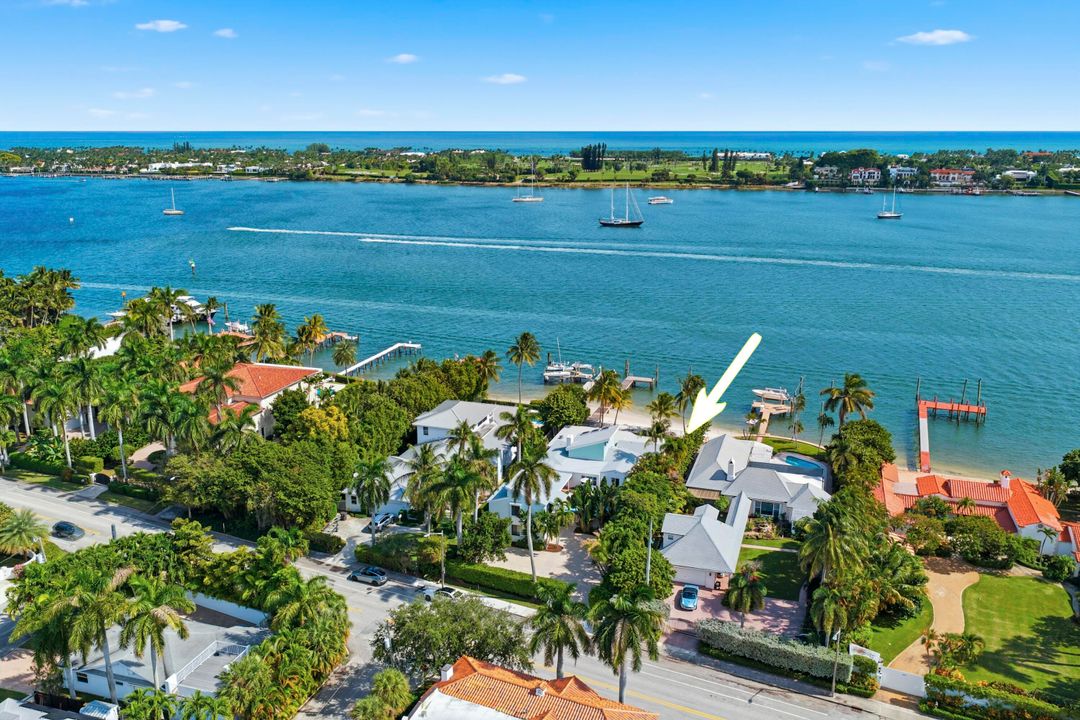 出租: $35,000 (5 贝兹, 2 浴室, 3505 平方英尺)