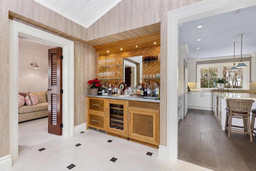 For Sale: $13,900,000 (4 beds, 5 baths, 3489 Square Feet)