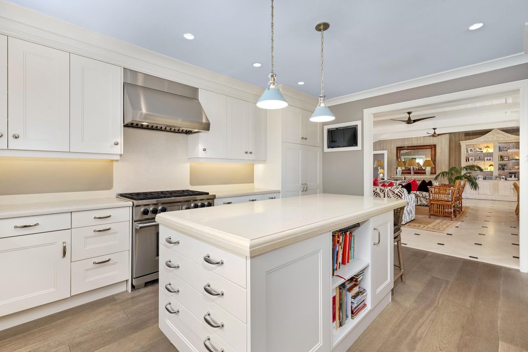 For Sale: $13,900,000 (4 beds, 5 baths, 3489 Square Feet)