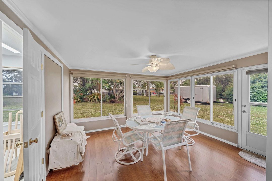 For Sale: $385,000 (3 beds, 2 baths, 1545 Square Feet)