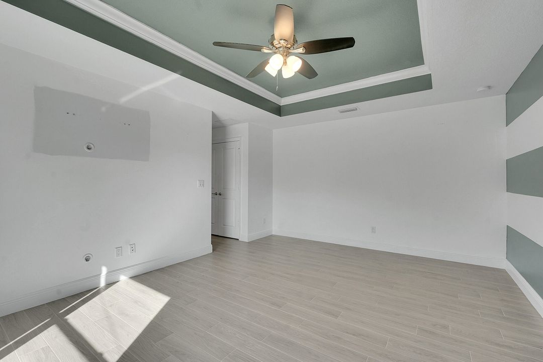 В аренду: $2,900 (4 спален, 2 ванн, 2149 Квадратных фут)