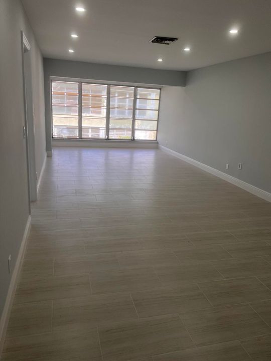 For Rent: $1,750 (2 beds, 2 baths, 1167 Square Feet)