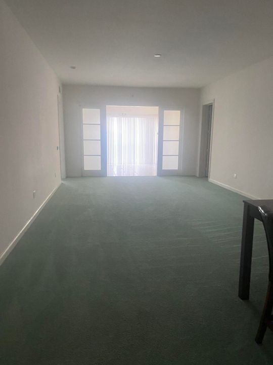 En Renta: $2,400 (2 camas, 2 baños, 1989 Pies cuadrados)