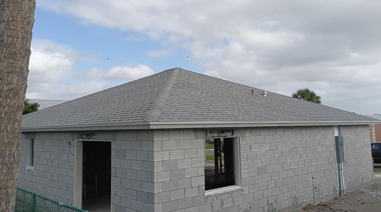 For Sale: $329,900 (2 beds, 2 baths, 1148 Square Feet)