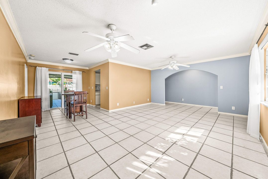 Active With Contract: $599,000 (3 beds, 2 baths, 1693 Square Feet)