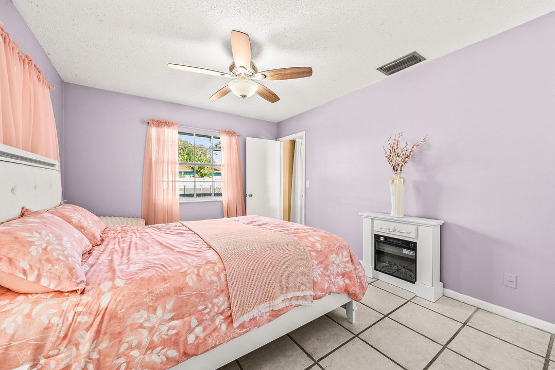 Active With Contract: $599,000 (3 beds, 2 baths, 1693 Square Feet)