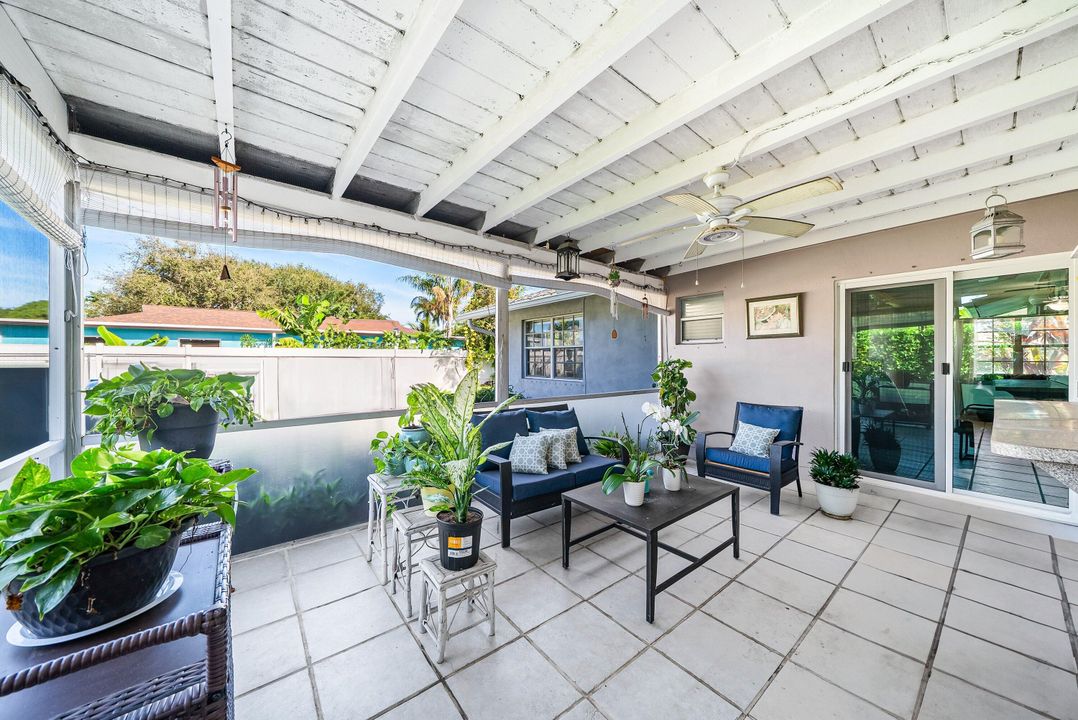 Active With Contract: $599,000 (3 beds, 2 baths, 1693 Square Feet)