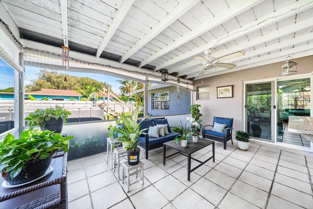 Active With Contract: $599,000 (3 beds, 2 baths, 1693 Square Feet)