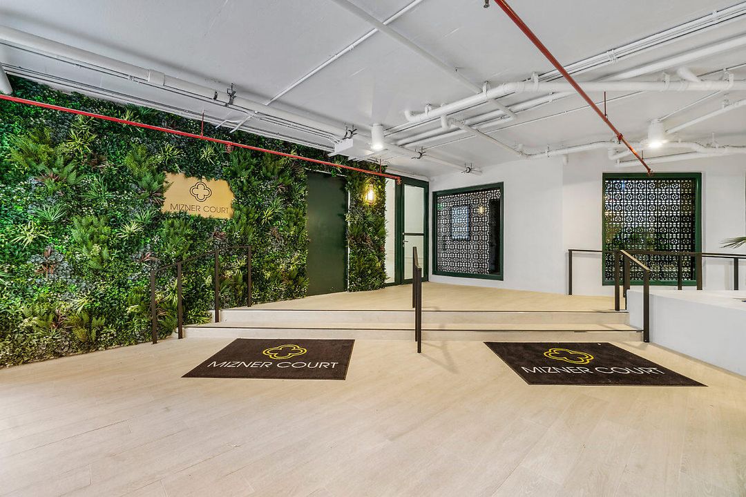 На продажу: $999,000 (2 спален, 2 ванн, 1630 Квадратных фут)