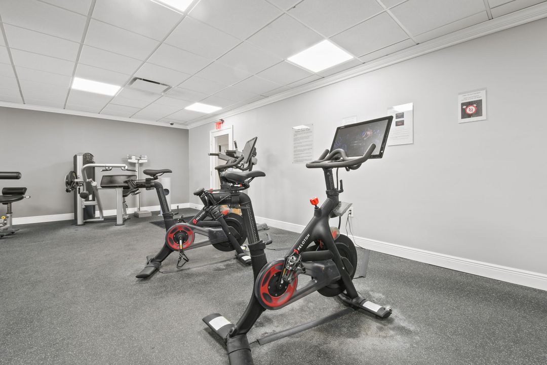 For Rent: $8,500 (2 beds, 2 baths, 1592 Square Feet)