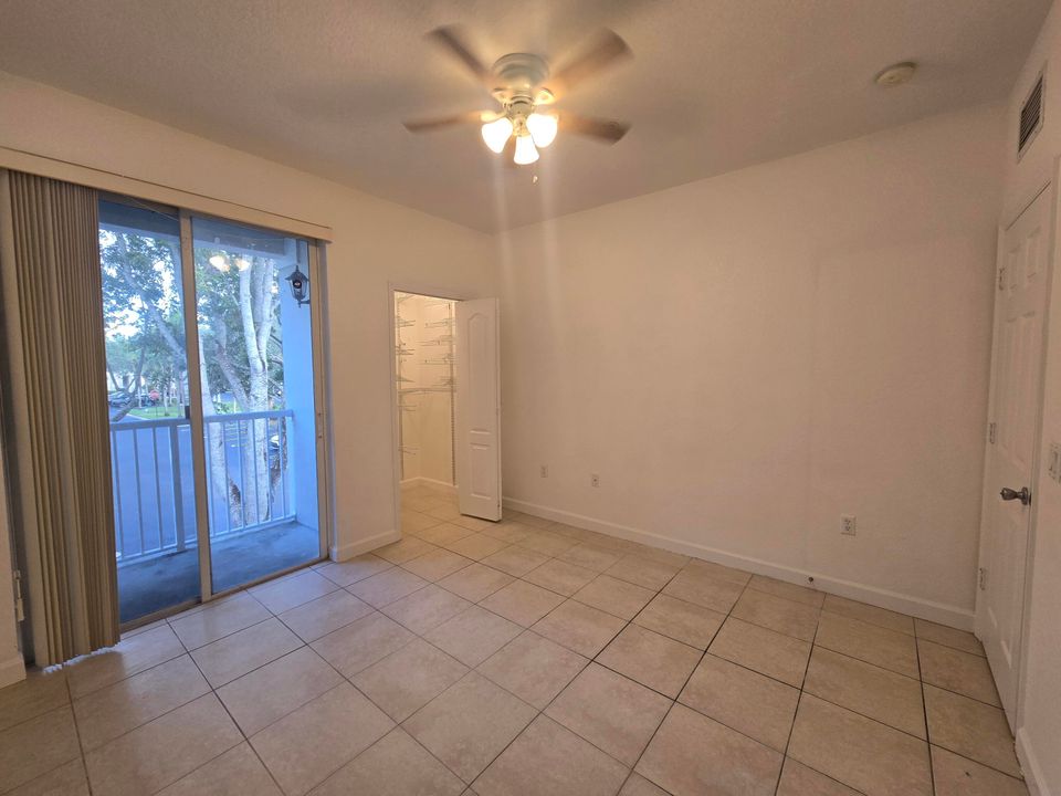 For Sale: $239,900 (3 beds, 2 baths, 1457 Square Feet)
