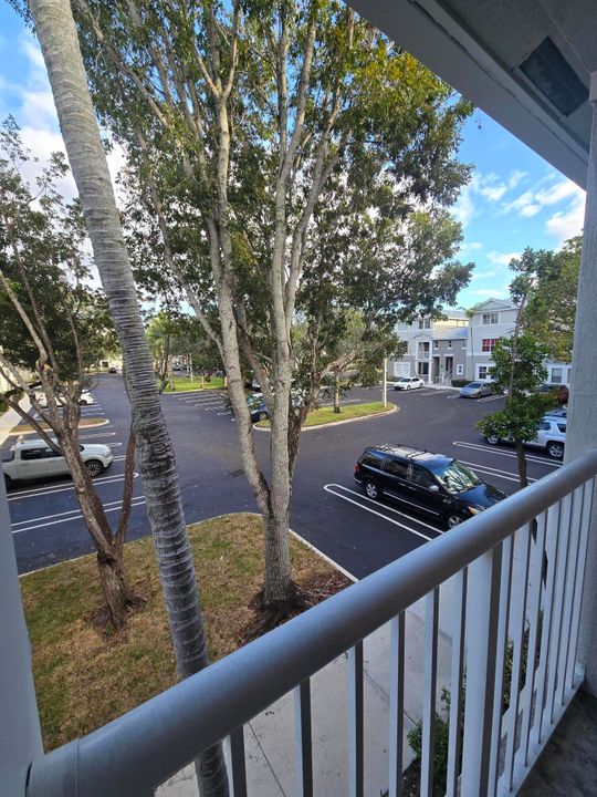 For Sale: $239,900 (3 beds, 2 baths, 1457 Square Feet)