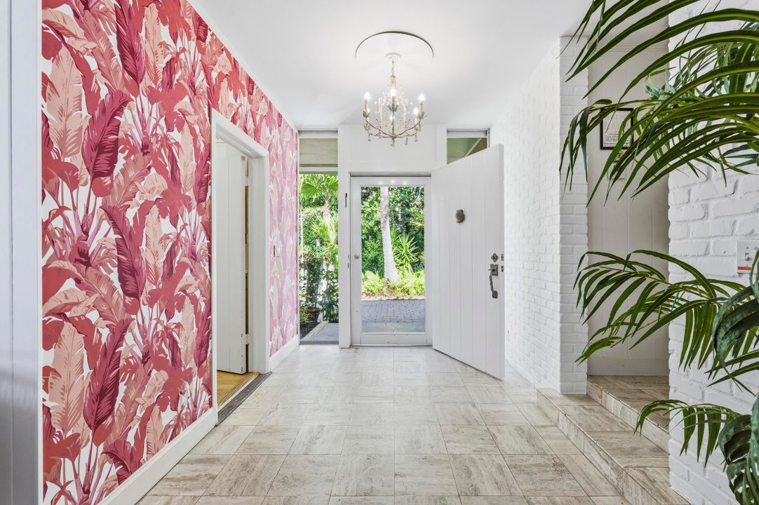 待售: $9,295,000 (4 贝兹, 3 浴室, 2688 平方英尺)