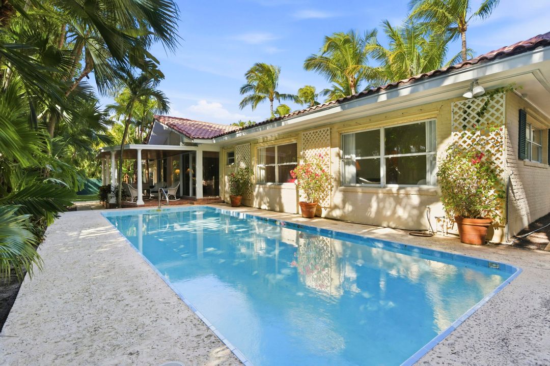 待售: $9,295,000 (4 贝兹, 3 浴室, 2688 平方英尺)