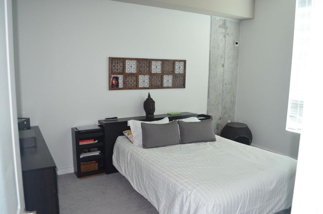 For Rent: $3,150 (2 beds, 2 baths, 1083 Square Feet)