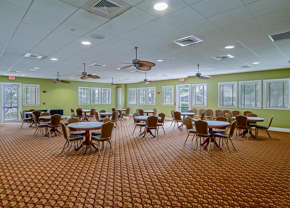 En Venta: $599,999 (3 camas, 2 baños, 2296 Pies cuadrados)