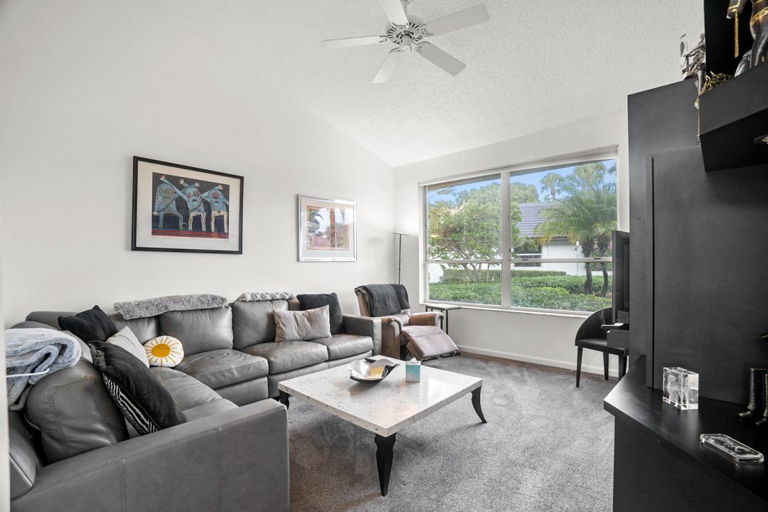 待售: $2,295,000 (3 贝兹, 2 浴室, 2656 平方英尺)