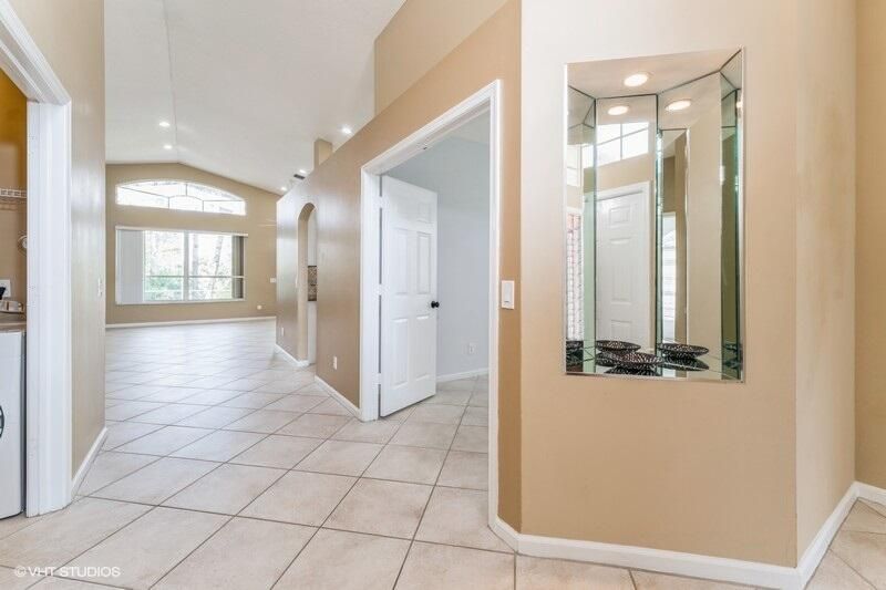 For Rent: $3,500 (3 beds, 2 baths, 1856 Square Feet)