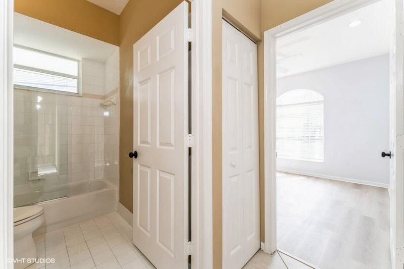 For Rent: $3,500 (3 beds, 2 baths, 1856 Square Feet)