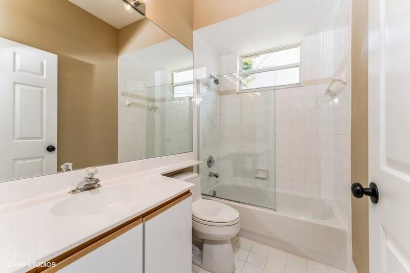 For Rent: $3,500 (3 beds, 2 baths, 1856 Square Feet)