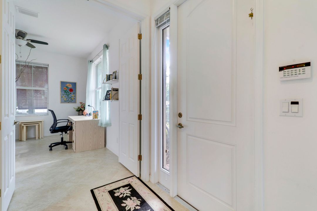 待售: $820,000 (3 贝兹, 2 浴室, 2467 平方英尺)